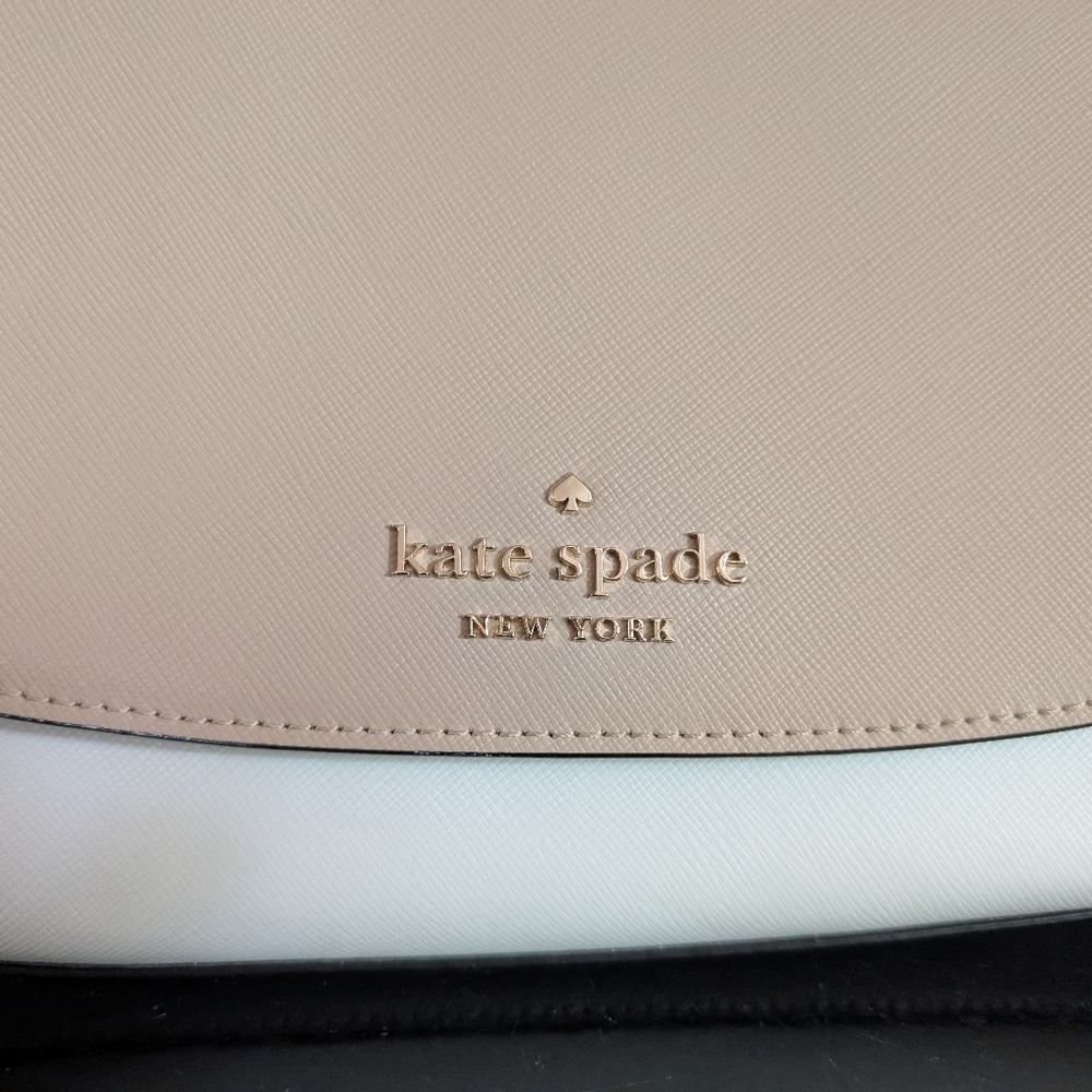 Kate Spade-New York Crossbody Satchel with Chain Strap - Picture 11 of 12